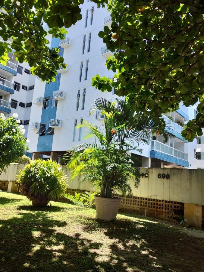 Apartamento Amplo A 700 Metros Da Praia Recife Eksteriør billede